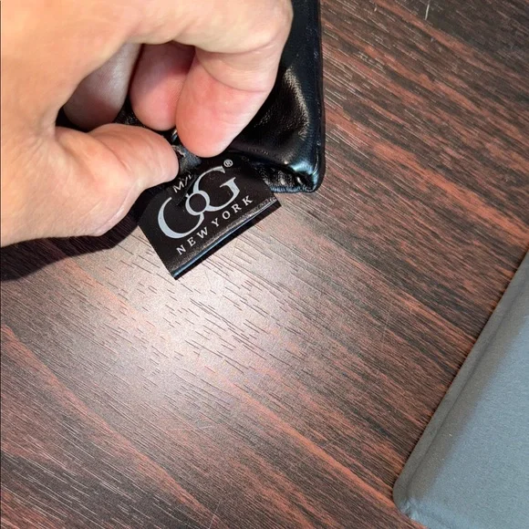 Guess Black Peacoat with Faux Fur Collar with leather gloves - Picture 6 of 6